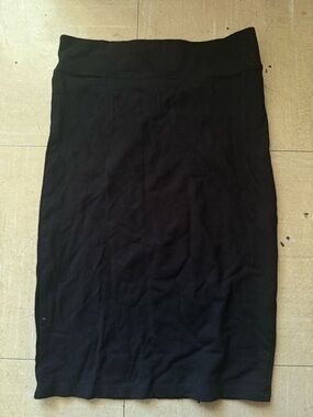 Classic Black Pencil Skirt